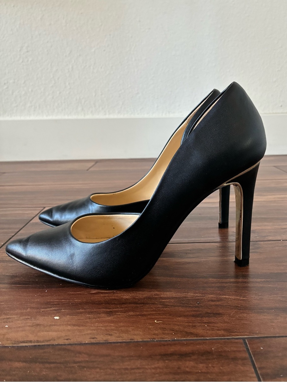 Jessica Simpson Black Pointed-Toe Stiletto Pumps
